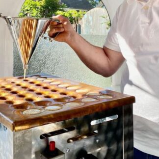 Poffertjesplaat 45 dops op gas, gebruikt